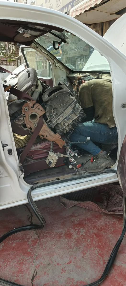 لأن راحتك تبدأ من تبريد سيارتك… خليها علينا!
🔧 سجاد للتبريد السيارات – خبرة، دقة، وضمان! 🔧
، نحن هنا لخدمتك بأفضل ما لدينا. نقدم لك خدمات صيانة تبريد السيارات التي تضمن لك الراحه طوال موسم الصيف

✔️ خدمة موقعية متوفرة –
✔️ فحص وتشخيص العطل بجهاز مجاني – لتعرف المشكلة قبل أي تكلفة
✔️ فتح الدشبول وتبديل الفريز لجميع أنواع السيارات مع ضمان حقيقي
✔️ استخدام قطع غيار أصلية لضمان أفضل أداء وأطول عمر

💨 شحن غاز التبريد بأحدث الأجهزة: 🔹 R134 & R1234 لضمان تبريد مثالي ومكيف يعمل بكفاءة

📍 العنوان: بغداد – القصر الأبيض – لتواصل والاستفسار: ***********
⚙️ متوفر لدينا جميع أنواع غاز التبريد الأصلي: 1️⃣ فرنسي – جودة وكفاءة عالية
2️⃣ إيطالي – أداء مميز وعمر طويل
3️⃣ كوري – موثوقية وسعر اقتصادي
4️⃣ ACDelco الأمريكي – قوة تبريد استثنائية
5️⃣ موبار وكالة – الأفضل لسيارات الوكال
