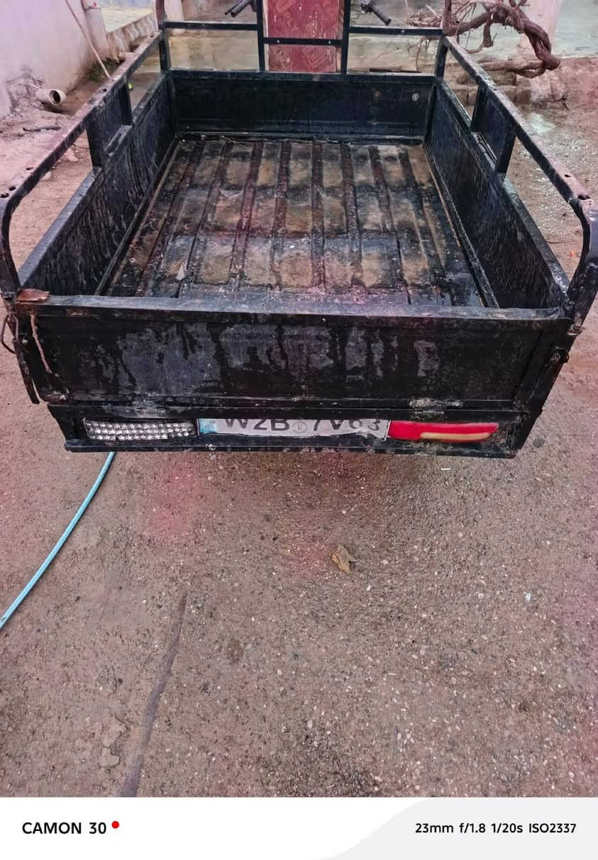 ستوته للبيع موديل 2010 الاكسل كايم ابيع جف تراب 350وبيها مجال شراي يتصل بس تعامل رجا   لاتتصل ***********
