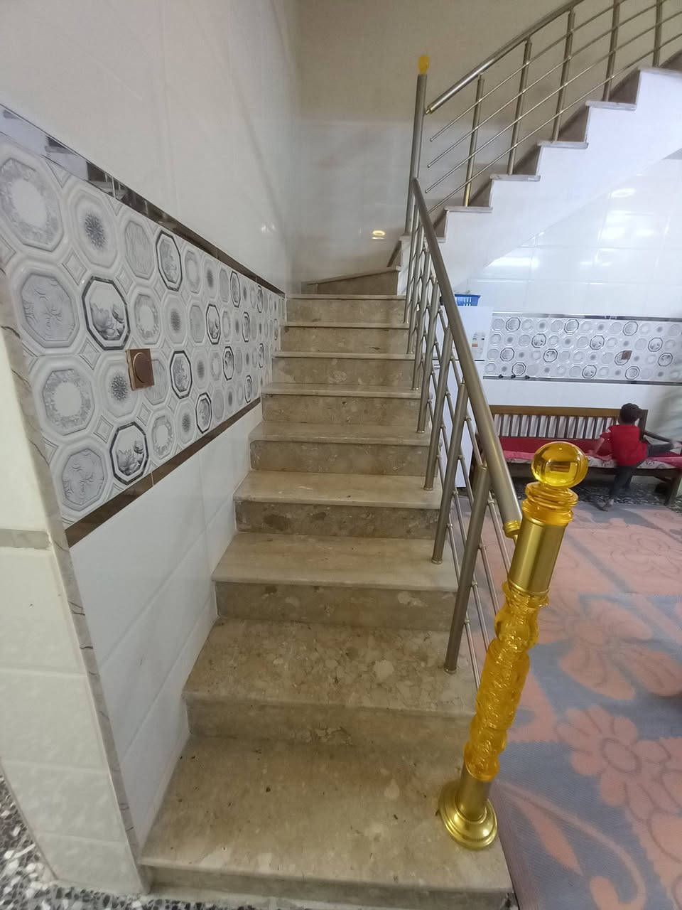 السلام عليكم
بيت للبيع  مساحة 100متر بناء جديد+٣غرف نوم +ستقبال وصالة +٣ صحيات بيت كامل من كلشي /الموقع شماعية كاع سيد خوام قريب شارع العام للستفسار تصال عل الرقم ***********
