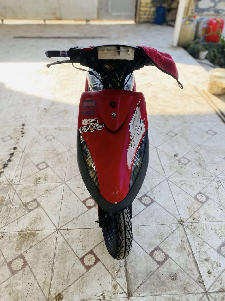 سلام عليكم للبيع او مراوس بوليس مسطره او فله
كفاله عامه مكينه مامفتوحه برغي بيه ***********
