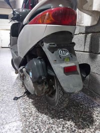 دراجه بريز نضيفه كلش مكينه ناعمه الكهربائيات كله شغاله سعره ٧٥٠ بيه مج...