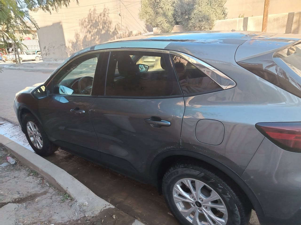 السلام عليكم فورد اسكيب موديل ٢٤ محرك ١٥٠٠ تربو بصمه حساسات كير موس كامره خلفيه رادار معروفه موصفاتهاا البيع نقص صبغ وترقيم مكاني يغداد ترهم قسط او مراوس
حاجث بجم ***********
