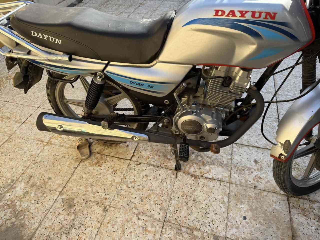 دراجة داي ون للبيع موديل 23 دراجه نظيفه مثل ما تشوفون وبيها حادث بسيط وباقي التفاصيل الشراي يتفضل خاص


**إذا كنت صاحب هذا الإعلان وتريد حذفه لأي سبب، رجاءا أرسل رسالة إلى الدعم الفني**