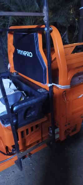 ستوته معوقين هويره مدينه السعر2000000 بيها مجال ***********
