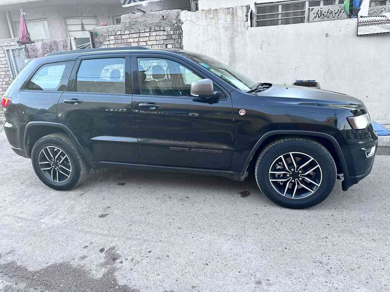 جيب موديل 2021 فول موصفات سياره جديده ام علامه الحمره معروفه # بيها بنيد مبدل بلادي وبيها جاملغ امامي فقط الباقي كله مكفول سعر 225 بيع سريع وبسمي سياره رقمها بغداد النكليزي بغداد الرصافه ***********
