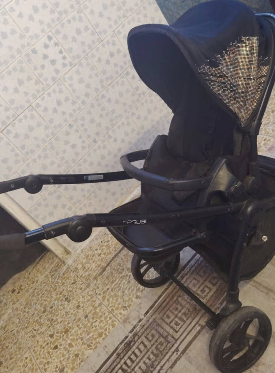 عربانة اطفال ماركة الكرسي ينشال وثابت يصير نظيفة كلش فقط ضرر بالحزام مكسور قفلة السعر ٧٠


**إذا كنت صاحب هذا الإعلان وتريد حذفه لأي سبب، رجاءا أرسل رسالة إلى الدعم الفني**