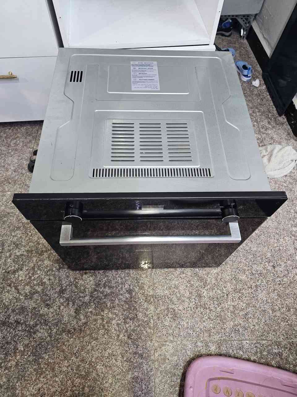 السلام عليكم للبيع فرن DLC بلتن غازي نظيف جداً 
السعر ١٧٠ الف
بغداد - المنصور 
***********
