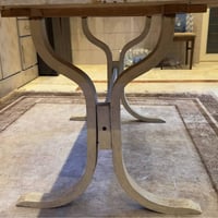 طاولة طعام • ٦ كراسي • خشب جوزي