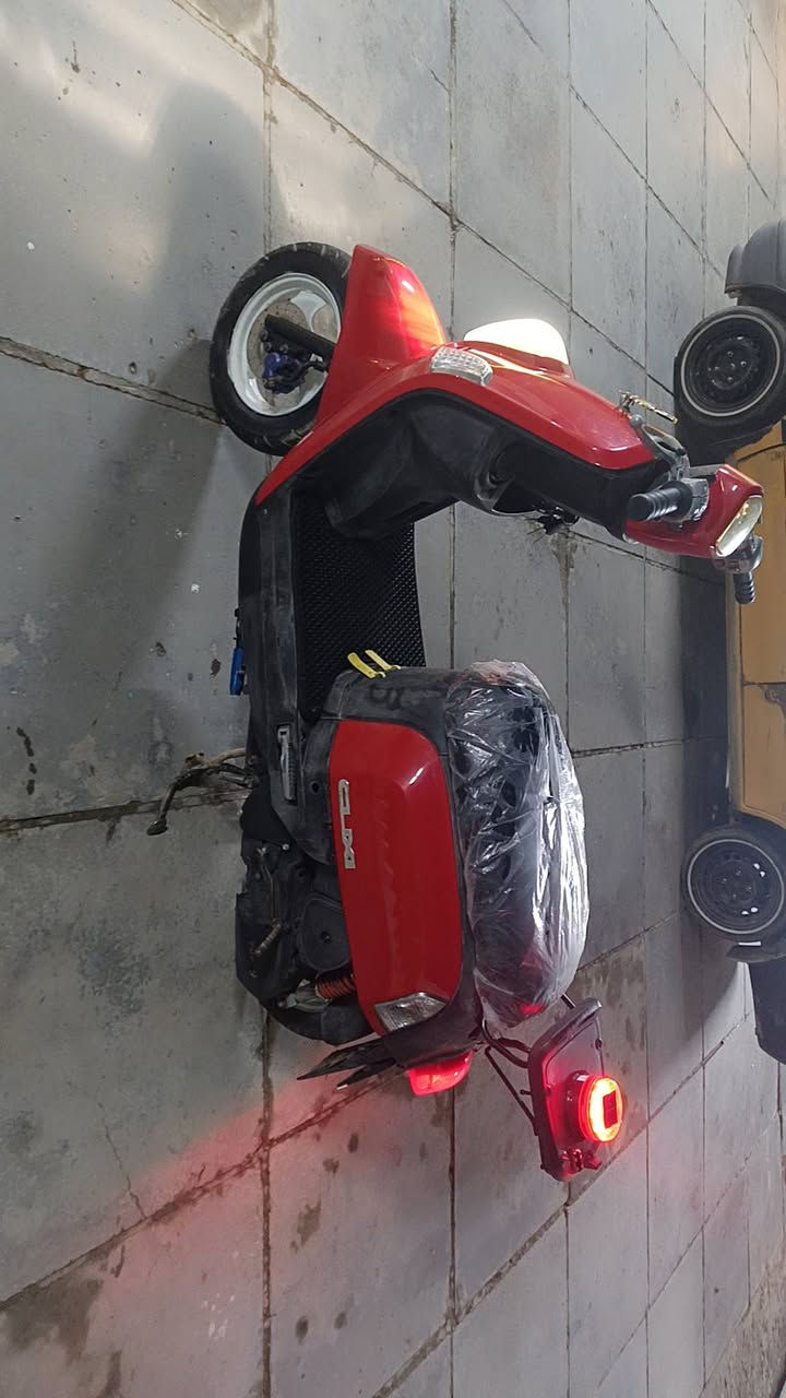 دراجه ماكس بولسي للبيع دراجه كلها شغاله سلف هندر كهربائيات كلها شغاله مكان الديوانيه ***********
سعر 650
