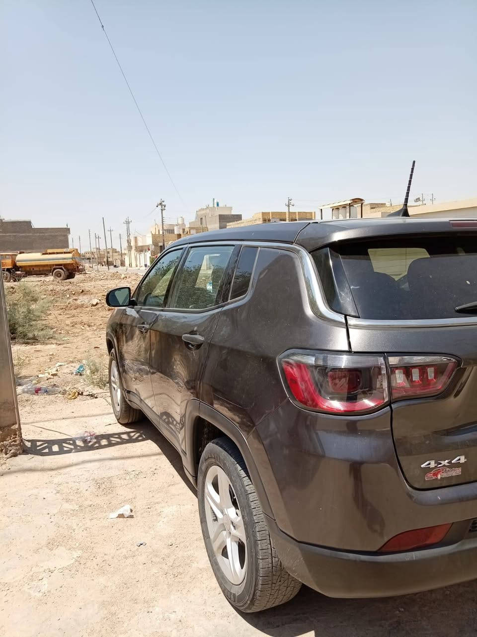 كمبارس ٢٠٢٣
سيارة جديدة 
مكينة ٢٠٠٠ تيربو
وارد امريكي 
أحدثها جدا بسيط 
مرقمة ميسان باسمي لغاية ٢٠٣٠
ماشية ٤٣٢٠٠ 
سعرها ١٥٥ بيها مجال بسيط 
الاتصال على رقم التلفون 
***********
بي واتساب @
