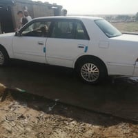 تويوتا كراون • ٩٨ • محرك ينقص