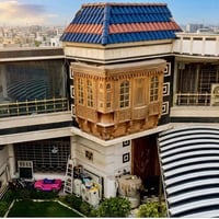 � حي القاهرة الضباط – بغداد  بيت للبيع بموقع مميز في حي القاهرة، مناسب...