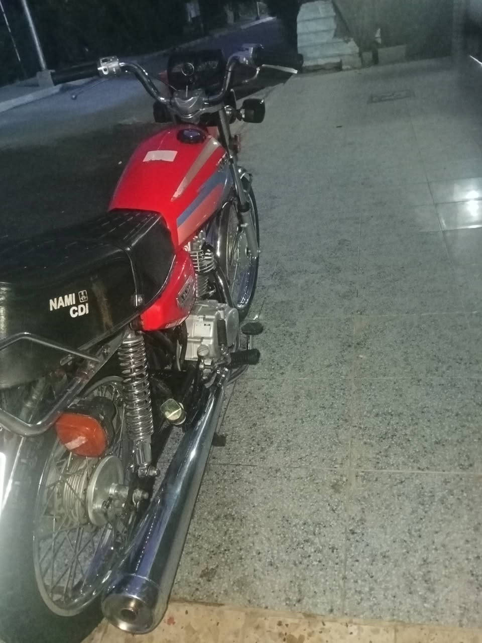 سلام عليكم دراجه اربع كير لبيع مديل 19 مكينه اصلي دراجه معمره 26 كهربائيه شغاله مكاني كوت داموك السعر 650 وبيه مجال رقمي،***********
