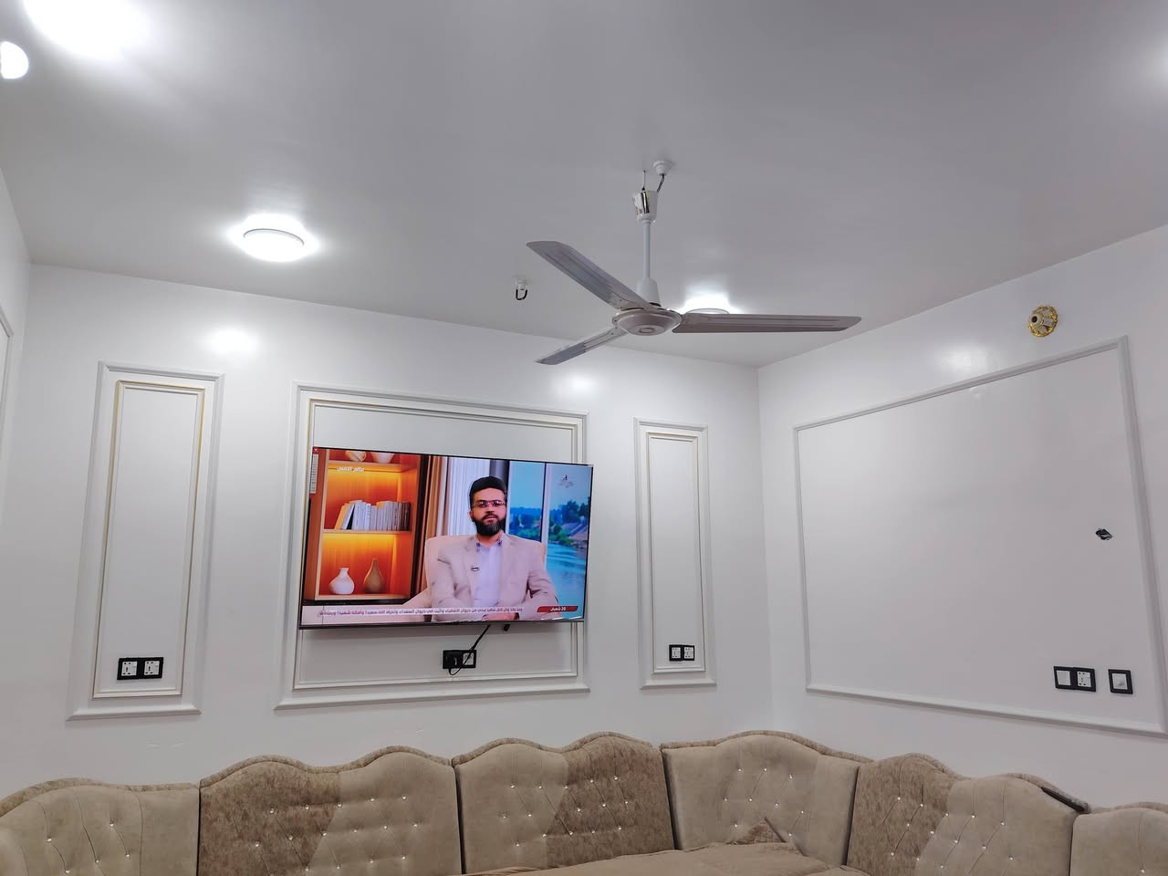 من اعمالنا
انشاء الله ينال عجابكم 
كادر محمد للديكورات 

دار الستاذ سامي الركابي 
الاستفسار او تصال ***********
