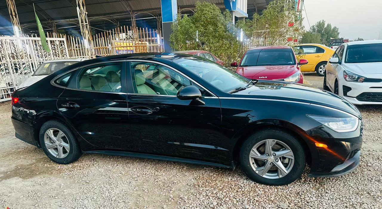 سوناتا موديل 2021 نص فول معوقين سنه وحده وتصير حره ضربته جاملغ جهه سايق ضربته قليله البنيد مرشوش بس مابدل . رقم الهاتف +964 783 213 6921
