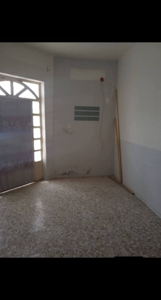 بسم الله الرحمن الرحيم 
تابع الصفحه ليصلكم كل ما هوه جديد مكتب الابرار للعقار 

دار للايجار في حي السلام مساحه ١٠٠متر غرفتين وصالة و الاستقبال و مطبخ السعر ٥٠٠الف نظيف

للاستفسار مراسلتنا عله الخاص او الاتصال على الرقم واتساب *********** النجف, العراق
