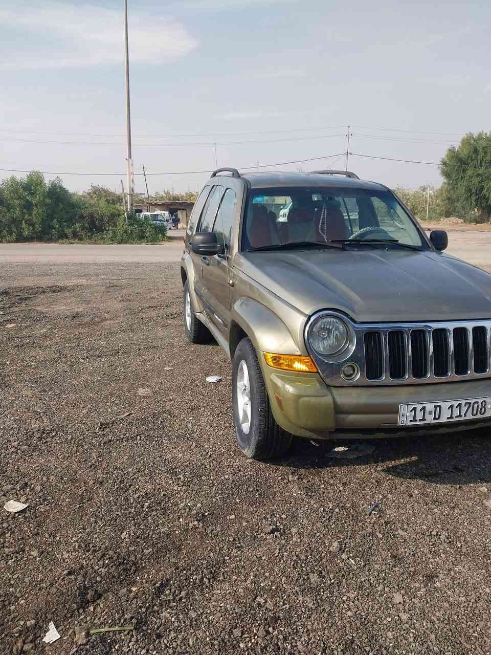 تحيه طيبه طيبه للبيع فقط جيب لبرتي ٢٠٠٧رقم بغداد الانكليزي السيارة جاهزه من كل النواحي السعر ٧٥للاستفسار على الرقم ***********مكان السياره واسط النعمانيه
