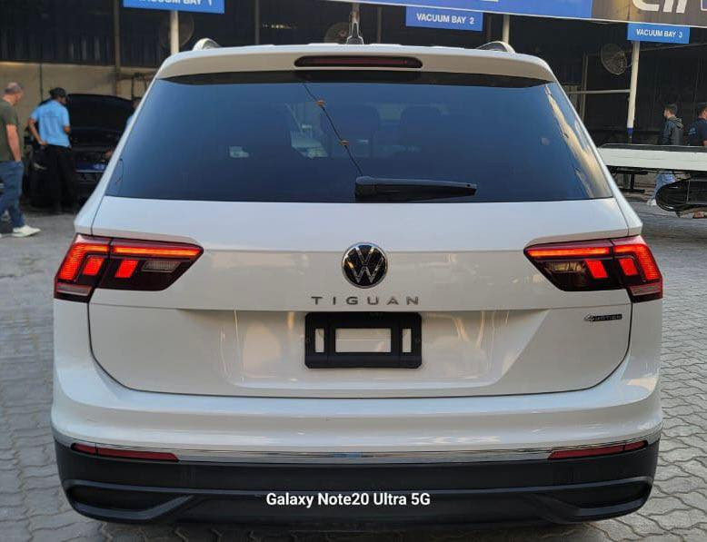 الاستلام مباشر في منفذ سفوان📍
فوكس واكن توكن موديـ2024ـل

• #بامكان_ادخال_السياره_بقرار_شهداء

السعر 129 $ 

#مع_التصليح_واصل_ميناء_بدون_كمرك_وتخليص 

٭ للاستفسار الاتصال او التواصل عبر الواتساب على الأرقام التاليه: 

علي الحوراني ***********📞
