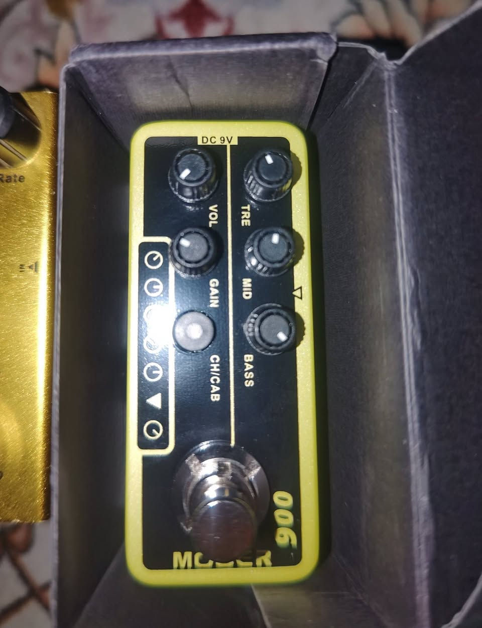 كل عام وانتم بخير وسلامة ٫ شلعة ب 35  
 Preamp
 Tremolo 
 Distortion


**إذا كنت صاحب هذا الإعلان وتريد حذفه لأي سبب، رجاءا أرسل رسالة إلى الدعم الفني**