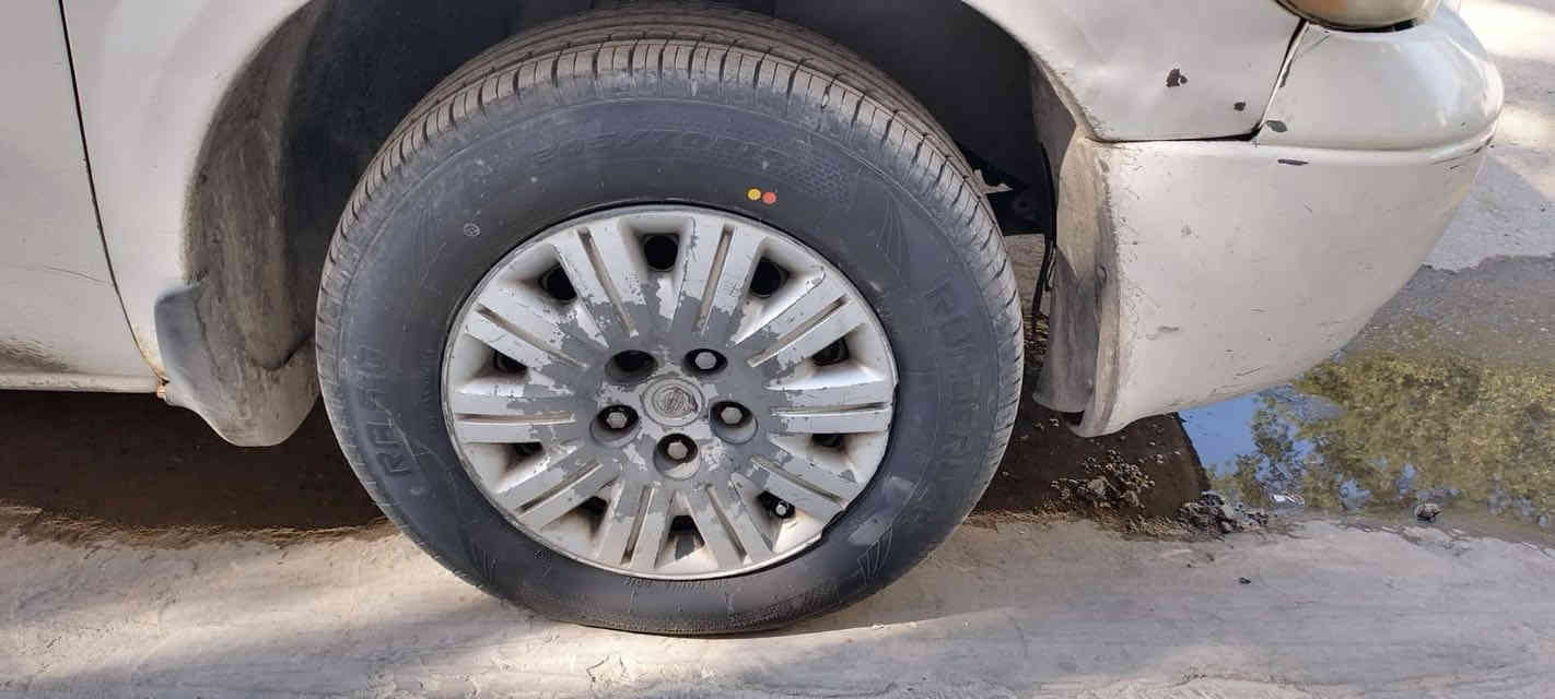 السلام عليكم ورحمه الله 
دوج كرايسلر 2007 للبيع جديده بدون صبغ محرك جديد حاويه السياره طويله

كشنات بلع حته الدعاميات بدون صبغ 

كتلوكات الشركه موجود بيهه السياره عدنه استوردناه من 2008 احنه جايبيه

ارقام انكليزي 

السعر 69 ورقه بيها مجال بسيط جدا 

العنوان بغداد الشعب

***********
