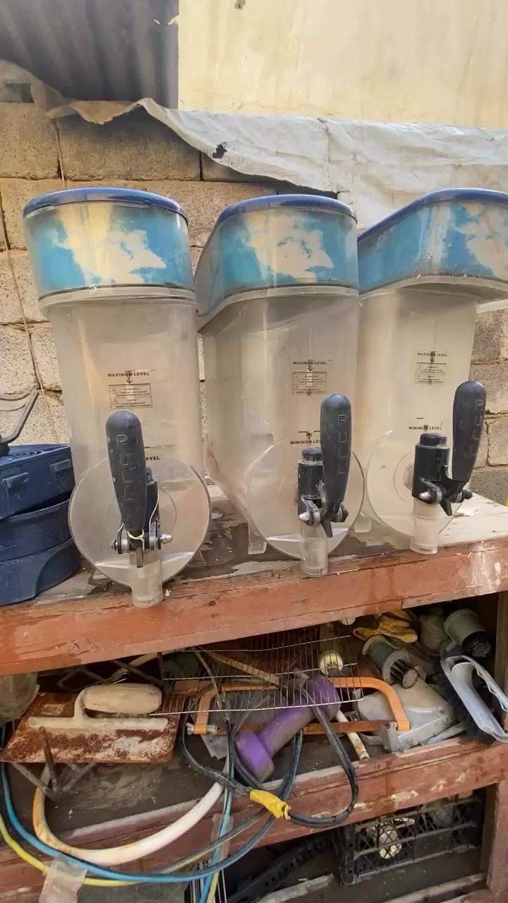 سلام عليكم عندي أدوات مال مكينه هوستك تركي كامله. مع ادوات سوف. للبيع مكاني ديالى


**إذا كنت صاحب هذا الإعلان وتريد حذفه لأي سبب، رجاءا أرسل رسالة إلى الدعم الفني**