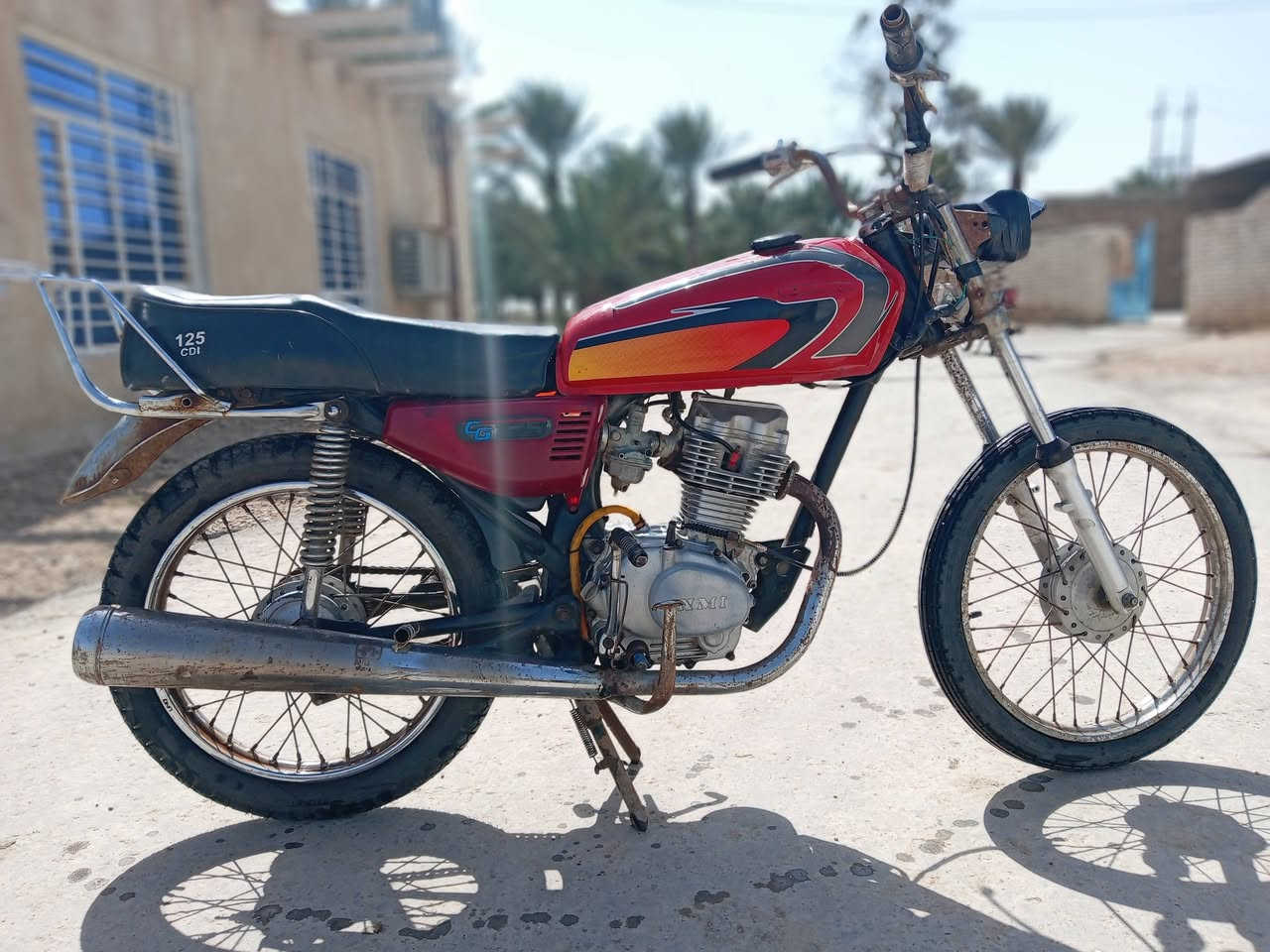 سلام عليكم دراجه للبيع مكينه نامه الاصلي ولشاصي متياز مكان ميسان قرب السيد منيهل ***********
