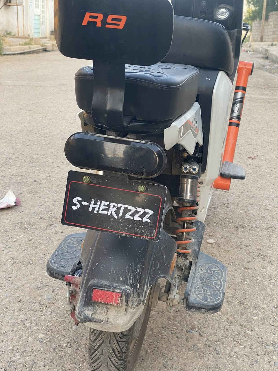 ماطور شحن R9 للبيع 350 وبي مجال


**إذا كنت صاحب هذا الإعلان وتريد حذفه لأي سبب، رجاءا أرسل رسالة إلى الدعم الفني**