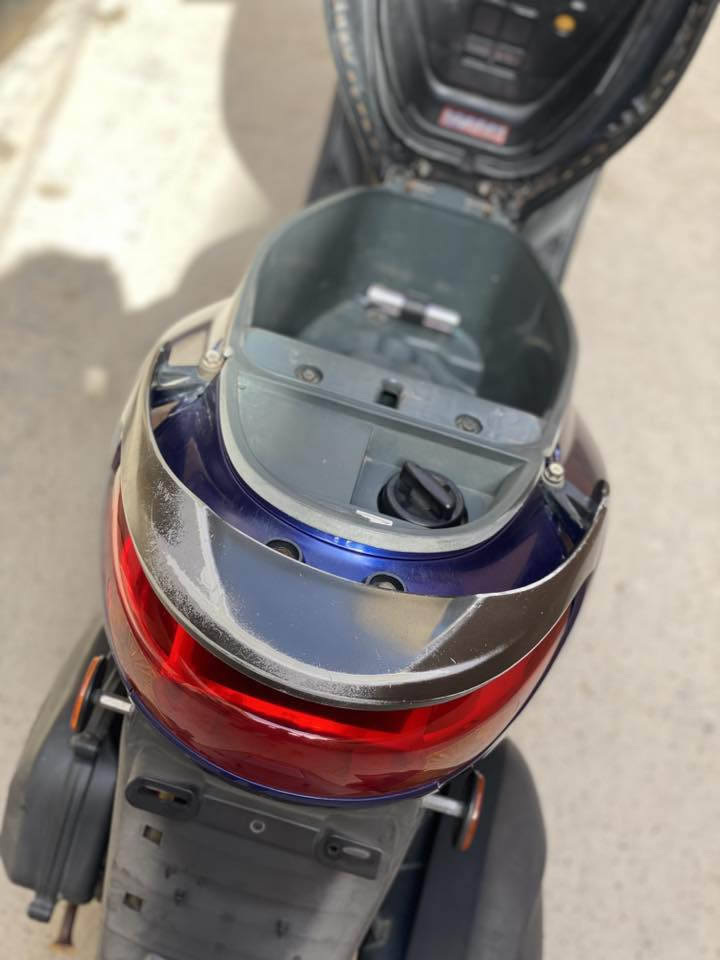 إسلام عليكم اخوان دراجه بغبغاء نوزل خطين كفاله عامه رمبه دراجه لون مميز شرايط كفاله عامه ماشيه 14 ألف حقيقي أروق كامله ضمان مكينه وكفر 
مكاني ///بغداد الكريعات 
رقم///***********
