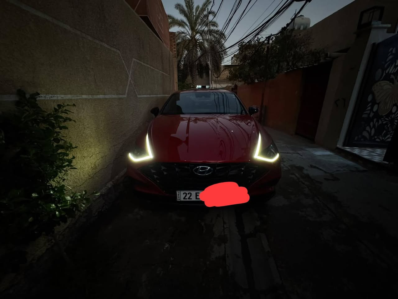السلام عليكم سوناتا 2020 سبورت توربو حمره وارد امريكي رقم اربيل تحويل ثاني يوم باسمي ماشيه 118 كيلو فول مواصفات للاخير عدا الفتحه:
بصمه تشغيل+ترحيب وبصمه ابواب دخول ذكي بس تخلي ايدك تفتح 
صندوك ذكي
شاشه 
كامرا دوراه 360 
محرك 1600 توربو رياضي
كير atm
حساسات اماميه خلفيه جانبيه 
اشاير مري 
تحكم ستيرن جهتين وفول تحكمات
شفتات ستيرن
درايف مود اربع انظمه 
سايد بريك بصمه 
تبريد ثلج وتدفئه قطعتين
تدفئه كشنات
كشنات جلد 
5 ويل رياضي 
تضليل مرايه 
وشحن لاسلكي وبعد بيها مواصفات 
السياره ليبل واحد عدا جاملغ مبدل وصبغ ربع الباب بدون لغد بدون شاصي فقط ايرباك برده خلفيه فقط وسونارها موجود والحوادث موجود وكلش خفيف راسلني وادزها واتس السعر 147 وبيها مجال عنوان بغداد الكريعات للاستفسار ***********
السلام عليكم سوناتا 2020 سبورت توربو حمره وارد امريكي رقم اربيل تحويل ثاني يوم باسمي ماشيه 118 كيلو فول مواصفات للاخير عدا الفتحه:
