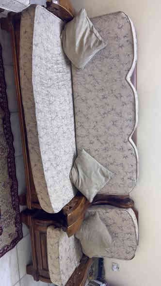 تخم. قنفات نضيف جدا تواصل على هاذا رقم. ***********
سعرا مناسب جدا
