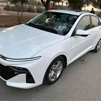 هونداي اكسنت خليجي موديل 2024  ماشية 10000 كم رقم بغداد ب اسمي  السيار...