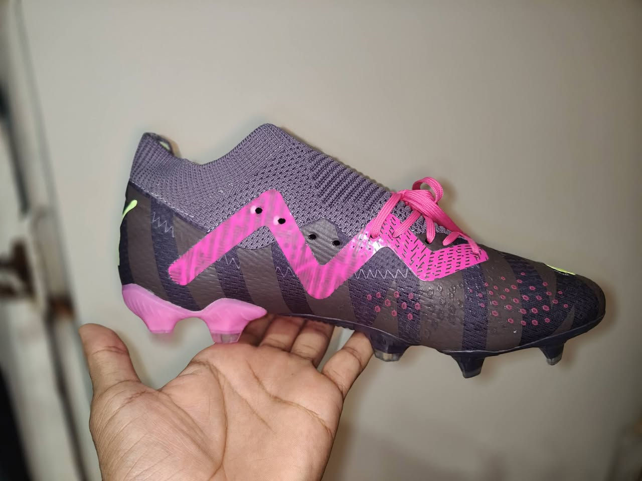 37واصل وبالعافيه. قياس43. طول القدم28


**إذا كنت صاحب هذا الإعلان وتريد حذفه لأي سبب، رجاءا أرسل رسالة إلى الدعم الفني**