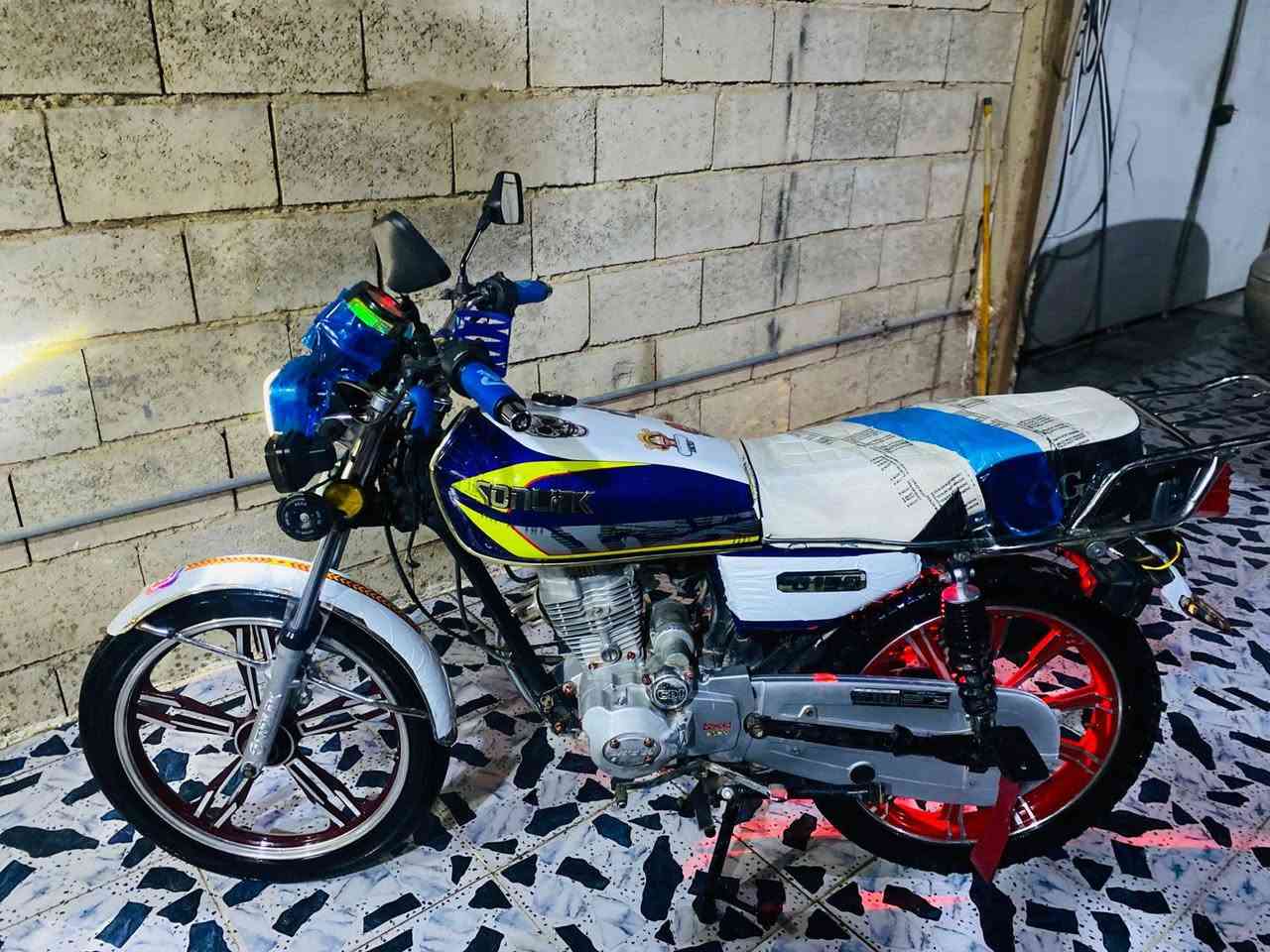 السلام عليكم اخوان ايراني للبيع موديل 2022 بي اوراق الكهربائيات كامله الدشبول رياضي مال23المحرك نضيف والنشاط فول ماشاءالله الدراجه كدامكم مابيها شي نقص السعر 575 بي مجال حك الجيه اخوان لا تعبونا بس الشراي يتصل 
***********
