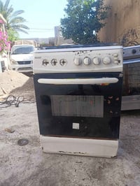 طباخ • يحتاج ترتيب • واتساب