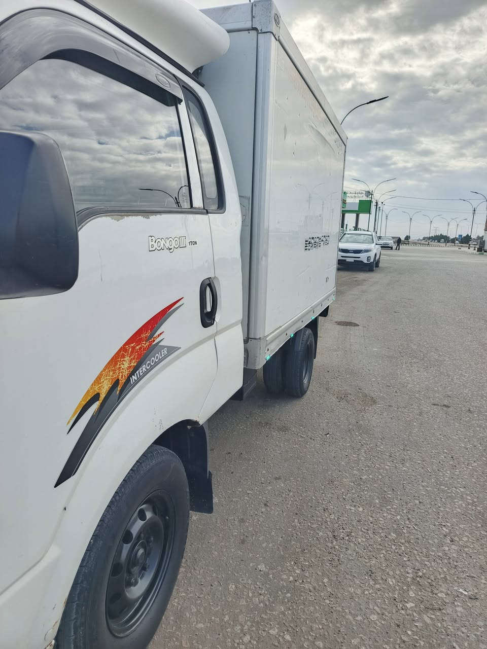 2008 تبريد امامي وخلفي شغال
 مكينه جديده 
رقم بغداد  بسمي 
ب110 وبيهه مجال بسيط   ‏‪***********‬‏
