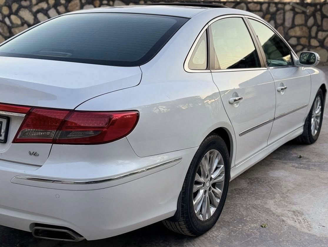 هونداي ازيرا موديل 2010
فول مواصفات 1/1 الكاصد

خليجي/ بيه بنيد صبغ بدون دواخل

رقم اربيل دولي

6 سلندر 2700

السيارة جاهزه مكينة وكير وحدادية وتخم تاير ماعايزة اي شي

 المكان /بابل /الهاشميه

السعر:118 وبيه مجال 

***********
‭0778 077 2600
