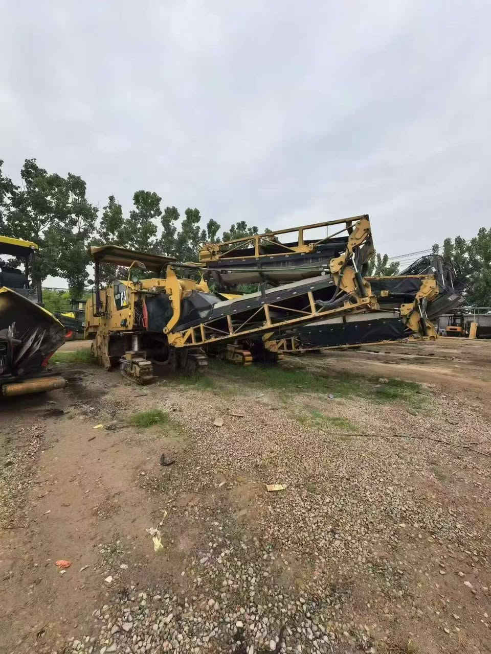 Sell two 16-year-old pure imported Caterpillar PM200 milling machines, Caterpillar C18 engine, WhatsApp:+86 18921799966 WeChat: 18260713835


**إذا كنت صاحب هذا الإعلان وتريد حذفه لأي سبب، رجاءا أرسل رسالة إلى الدعم الفني**