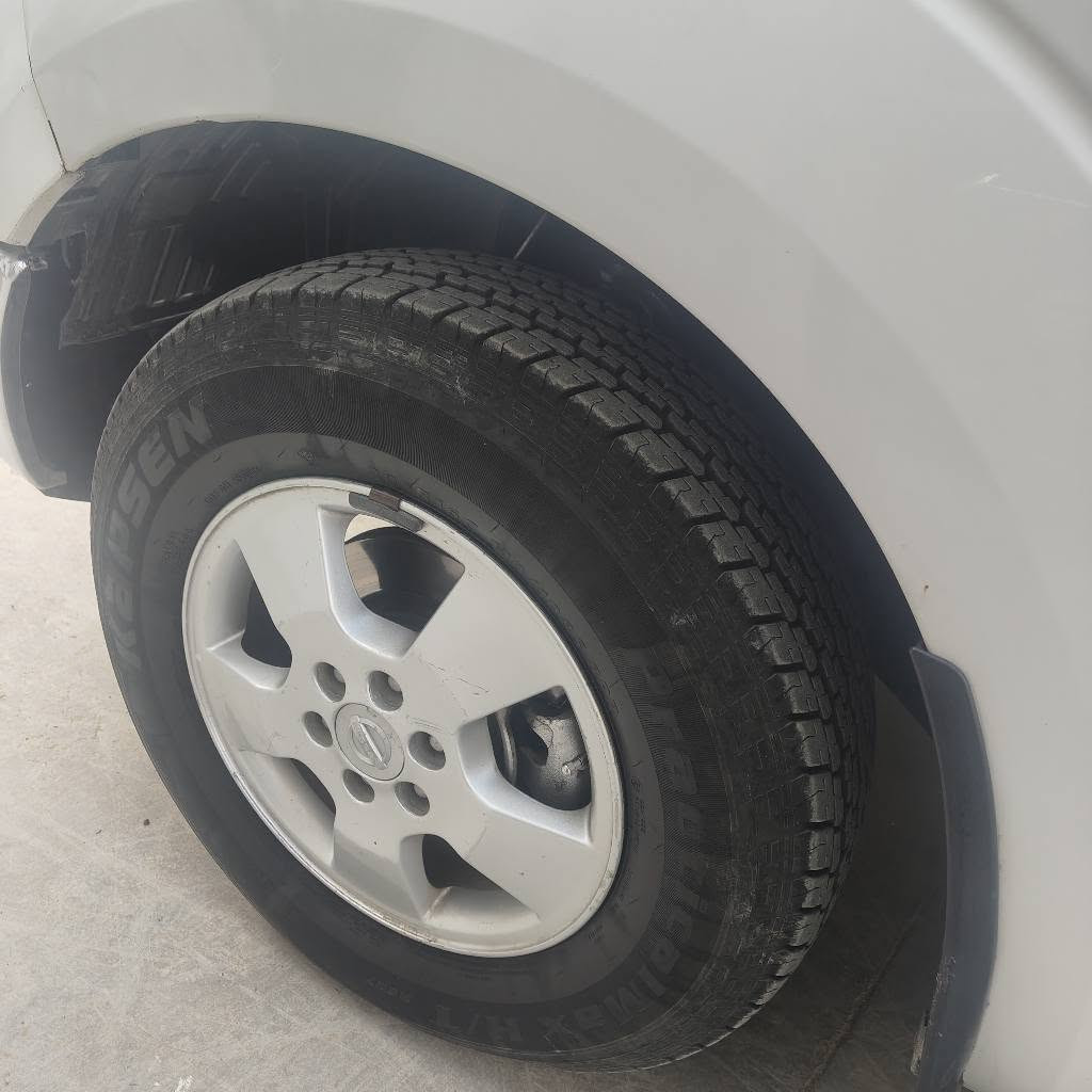 نيسان نافارا موديل2013 اوتوماتيك
گيرو و مه كينه ى به شه رت نه كراوه ته وه 
122هه زار روشتوه بي بوياخ و جوار تايه ى لوكى له ژير دا يه و سبيرى دانه گيراوه  به ناوى خومه وه يه و تا 2030سه نه وى تازه يه  نرخى 128وه ره قه و مه جاليكي كه مى تيايه

نيسان نفاره موديل2013اوتوماتيك
مكينه مامفتوح  .مابي سبوخ  سنوي جديد حتا2030ب اسمك
سعر 128مجال بصيط
***********
*********** السليمانية, العراق
