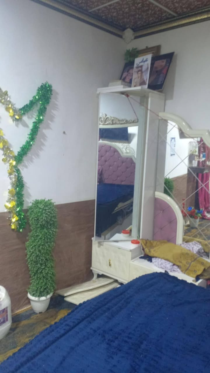 غرفة نوم للبيع ٦قطع نضيفة مكان غماس ديوانية سعر ٣٠٠قفل بدون عملة ملاحظه اني مندوبة شعندك غرفة نوم للبيع او غراض منزلية دزلي خاص ابيعهن الك بعمولة بسيطة بعد البيع أخذ عمولة


**إذا كنت صاحب هذا الإعلان وتريد حذفه لأي سبب، رجاءا أرسل رسالة إلى الدعم الفني**