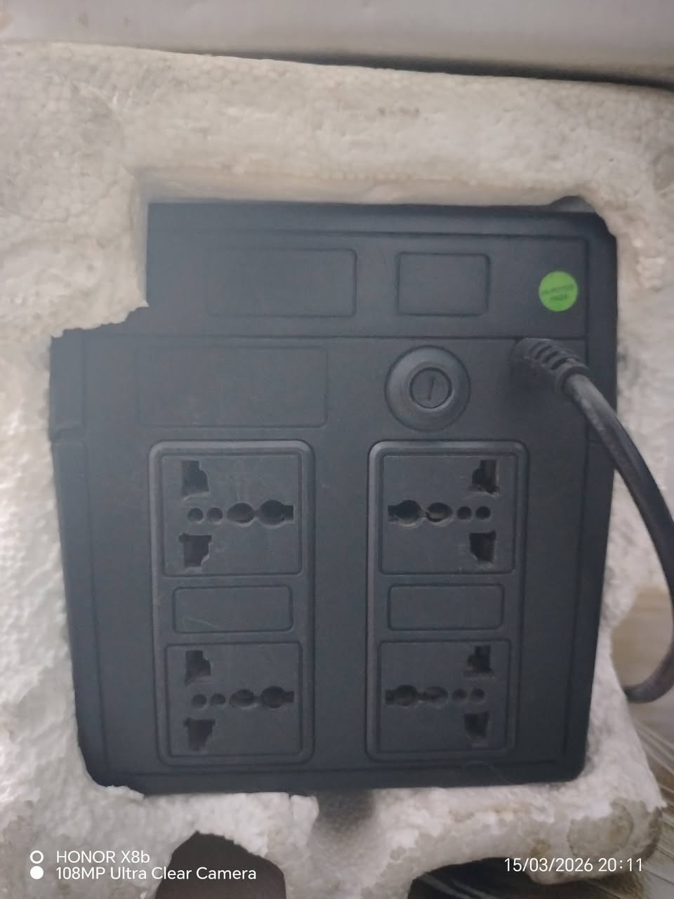 🔹السلام عليكم
🔹للبيع للبيع للبيع 
🔹UPS 1500 نوع ABC
🔹ملاحضة /1500 يتحمل جهاز مع شاشة 
🔹موصفاتة بل منشور شوفو 
🔹⚠️/(ليس لدي توصيل اي مكان اعتذر🚸) 
🔹فول نضافة استخدم أشهر قليلة 
🔹ومبدل بطاريات جداد قبل شهر يعني تاخذا فول 🔹جديد 
🔹اعتبرة من الشركة كارتون كامل جيب وشد بنسبة 🔹للوقت التشغيل الجهاز استخدمة بل اسبوع ساعة 🔹وحدة ونت تخيل النضافة واني   بيدي بدلت 🔹بطاريات
🔹السعر 70 الف
🔹مكاني بغداد الانتصار قرب السيطرة


**إذا كنت صاحب هذا الإعلان وتريد حذفه لأي سبب، رجاءا أرسل رسالة إلى الدعم الفني**