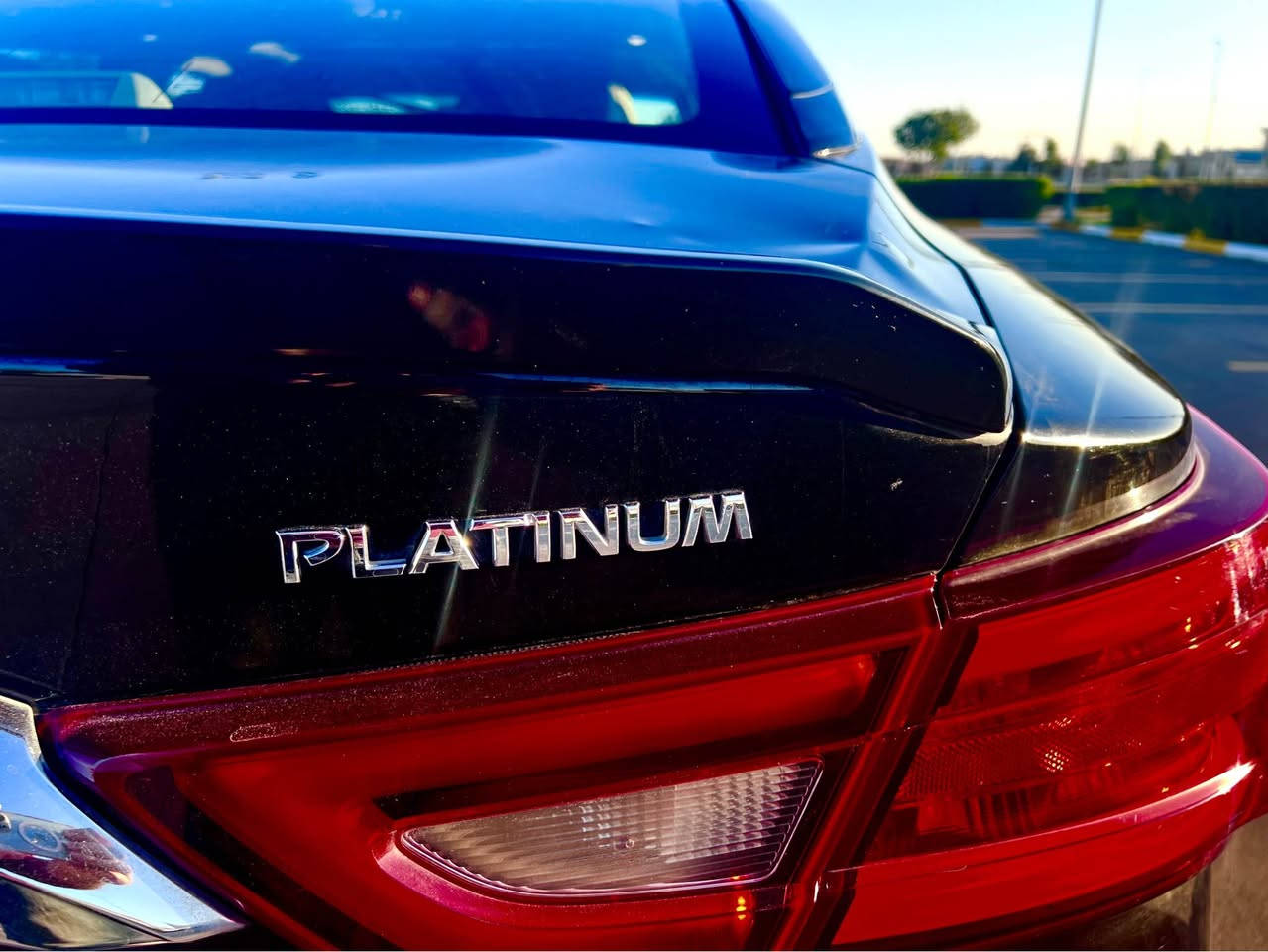 نيسان ماكسيما ٢٠١٧ 
پلاتينيوم فول مواصفات 
١٠٠ مايل روشتووه
مواصفات امريكي 
پانوراما 
كوشين جلد 
كوشين گه رم و سارد 
كوشين خزن 
سوكان هيتر
سوكان كاره بايي و خزن 
5 كاميرا 360 ده ره جه 
حساس  360 درجه پشت و پيش 
په رده ي دواوه بلادي 
6 بستن مكينه 3.5 نه كراوه 
ويل كروم 18 
رادار پيشه وه 
تبريد مركزي و لمس 
بسمه و شغال 
زور مواصفاتي تر  …….
تحويل غرامه وكاله به شه رت 
ده عمي نيه به كلين داخل بووه . له كوردستان ٣ پارچه بوه ته شوخت سبوغ كراوه ته وه ته ويشت ليخشاوه
ژ.ت . *********** أربيل, العراق
