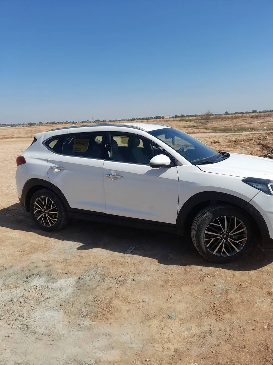 توسان  2020  البيع السعر 170 وهذه رقمي ***********
