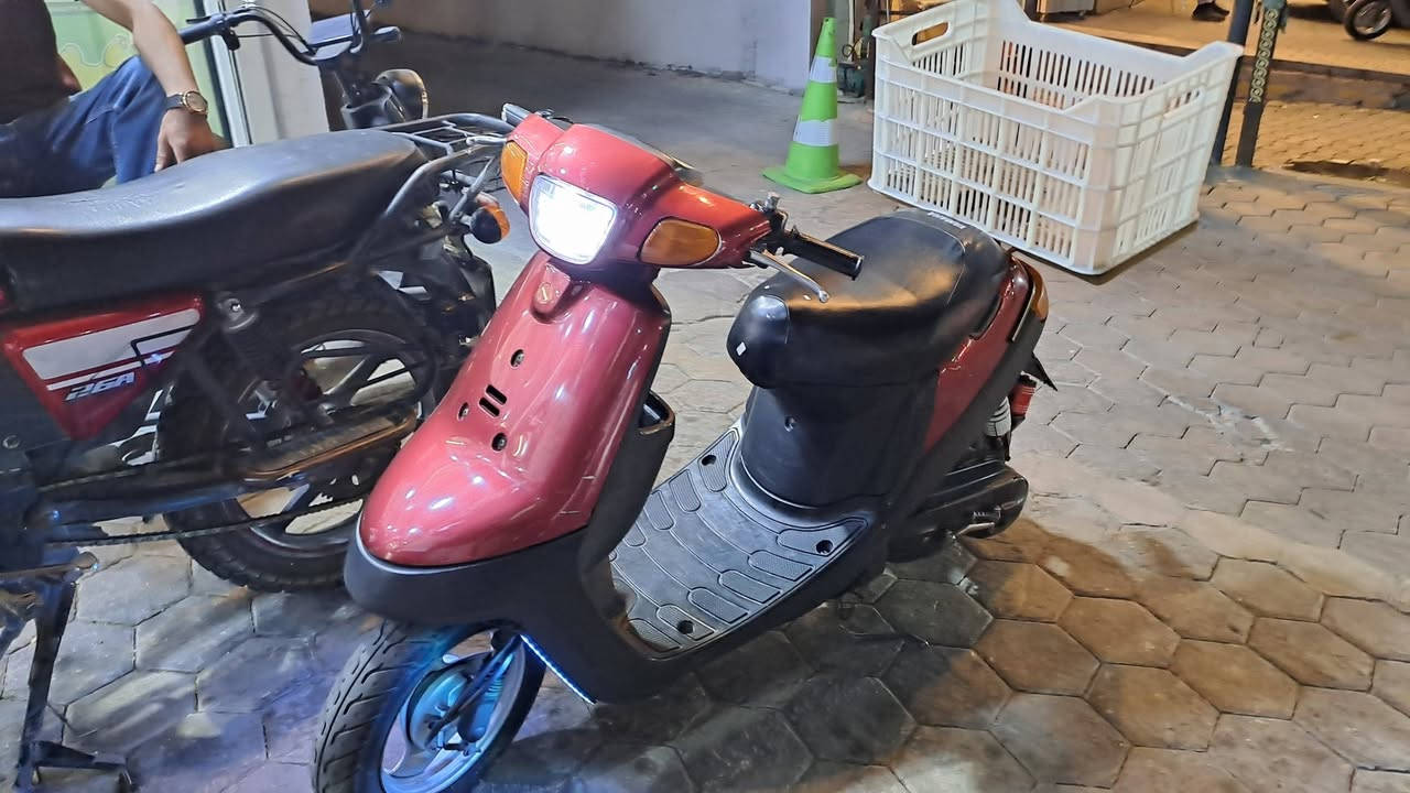 للبيع  مجفته قبل اسبوع
الراجز مال السلف عاطل رايده 200 الف وبيه مجال قليل 
***********
