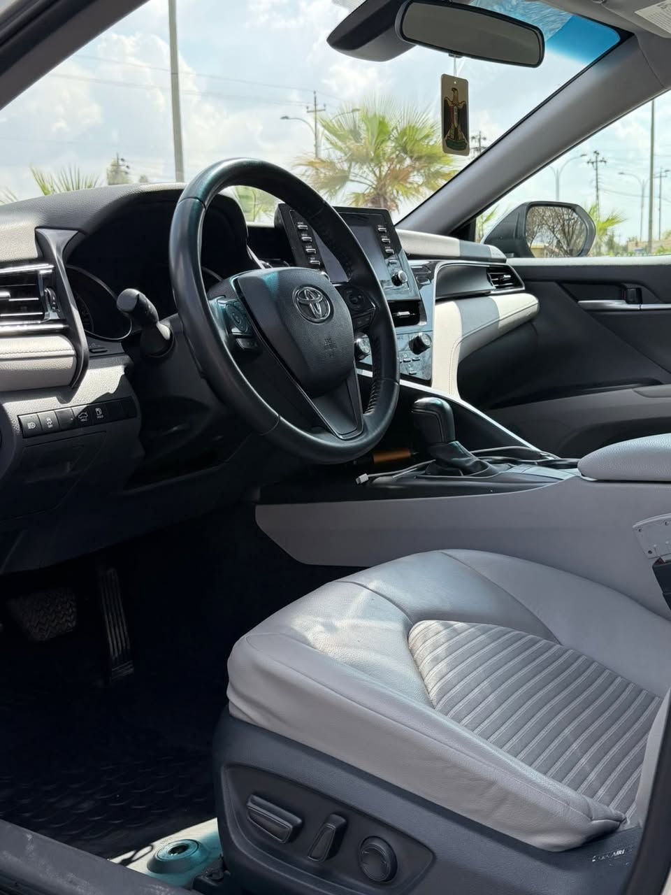 سلام عليكم 
كامري 2024 للبيع se 
سياره رقم شمالي تريد تحويل تريد وكاله 
سياره كير محرك كهربائيات بل شرط 

حادثها بامريكا قطعتين سرقه ومبدلات بلادي وبل عراق جاملغ خلفي وجنطه 
بدون ايرباك بس بيها تعديل بل بطانه الخلفيه 
السعر 180 وبي مجال بسيط
‭٠٧٨٦ ١٩٨ ٧٠٧٩
