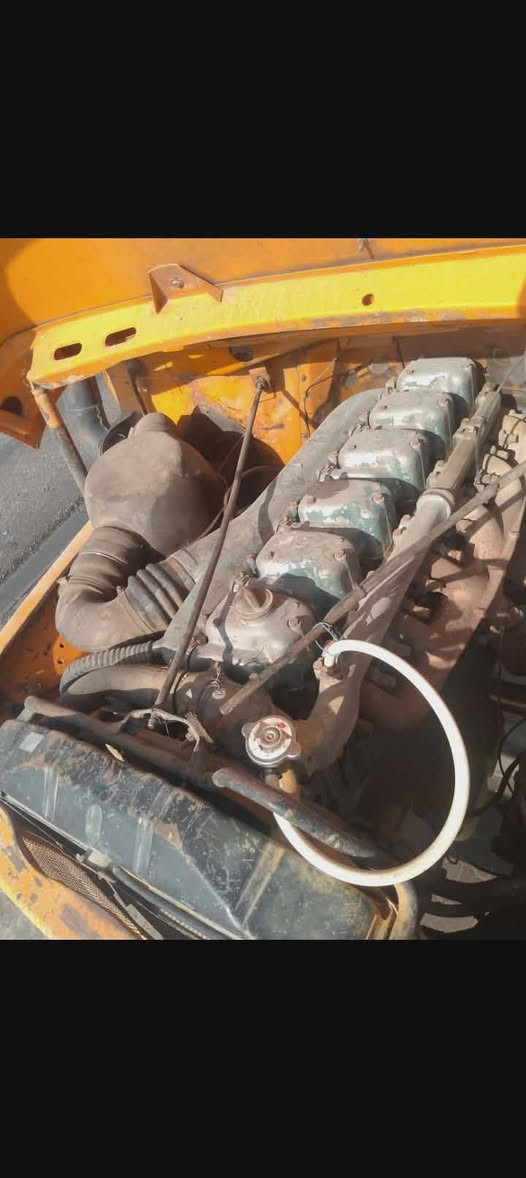 سلام عليكم قجمة لبيع موديل 79 رقم ديالى الماني مكان نجف ***********
