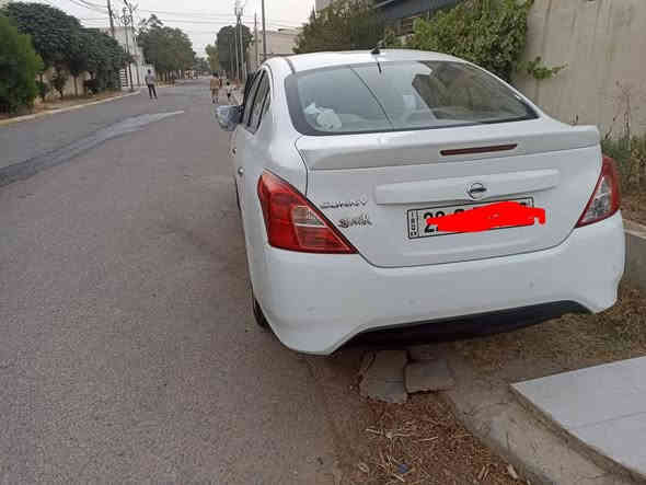 السلام عليكم 
نيسان صني هندي 
موديل 2019
رقم اربيل الدولي 
بيها صبغ جاملغ 
بيها تعديل على بارد بعض مكانت 
ماشية 9992
السعر 105بيها مجال شي بسيط 
*********** مكان السيارة موصل
