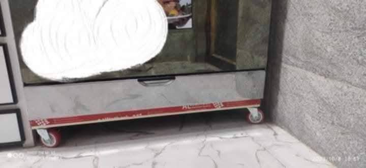 قواعد ثلاجه ومجمده وطباخ وغساله وبراد ماء  شغل درجه اولي تسكم للحجز  *********** 

توصيل نجف وكوفه
