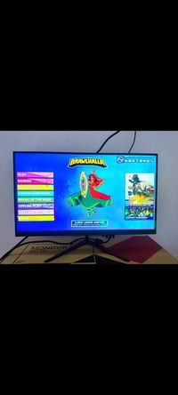 شاشة فول HD • 75 فريم • VGA/HDMI