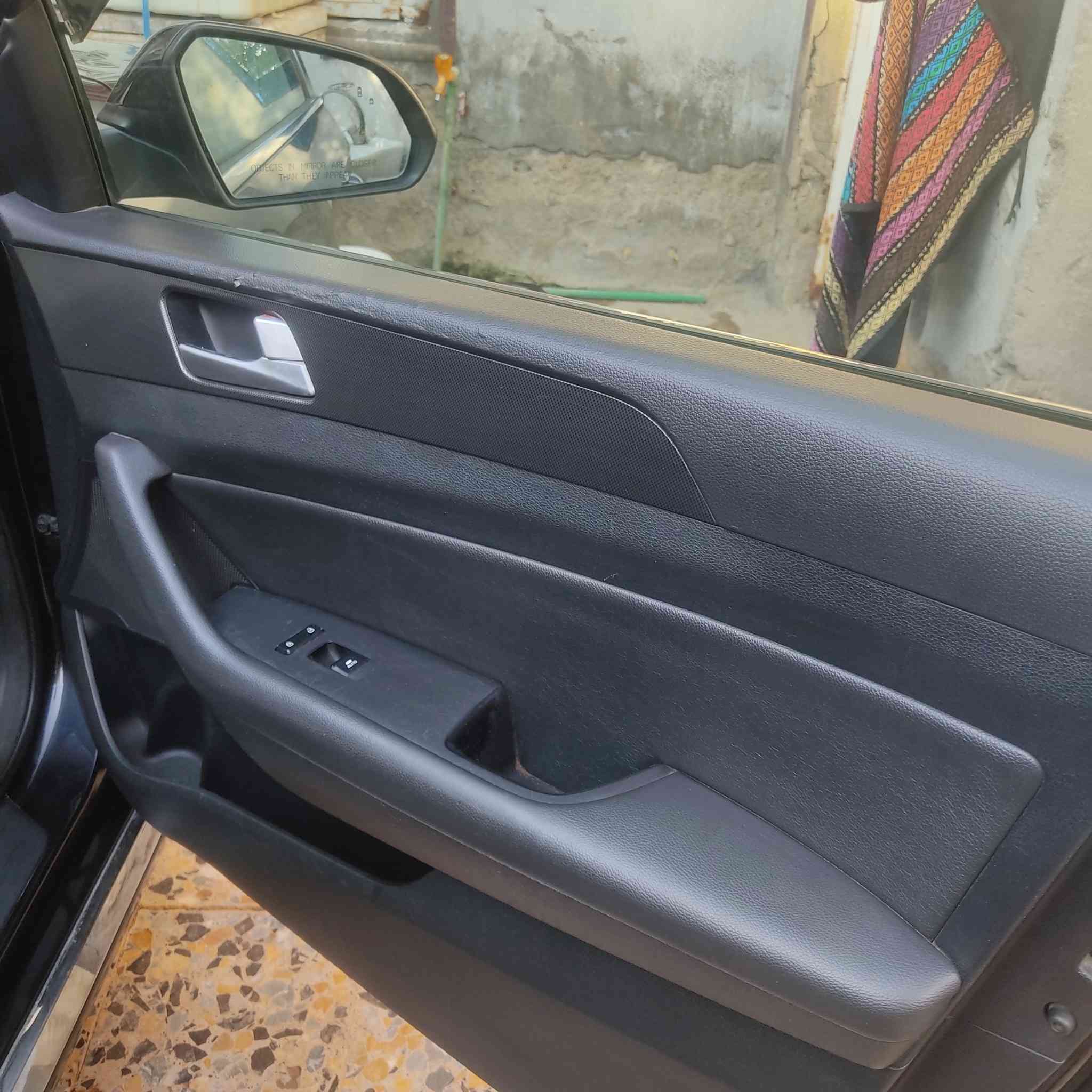 السلام عليكم
سوناتا 2015
محرك GDi
2400
سياره جاهزه 
تخم تاير حداديه
تبريد تدفئه
كشنات جلد
رقم بغداد
تحويل ثاني يوم 
وارد امريكي
ضررها تبديل قبق جنيه
وشبر يم البك لايت 
سياره بصمه مو سويج 
سياره سبورت 
سياره أحله من الصوره 
العنوان الناصريه /الرفاعي 
السعر 115
سياره كلش نضيفه
الاستفسار 
***********
