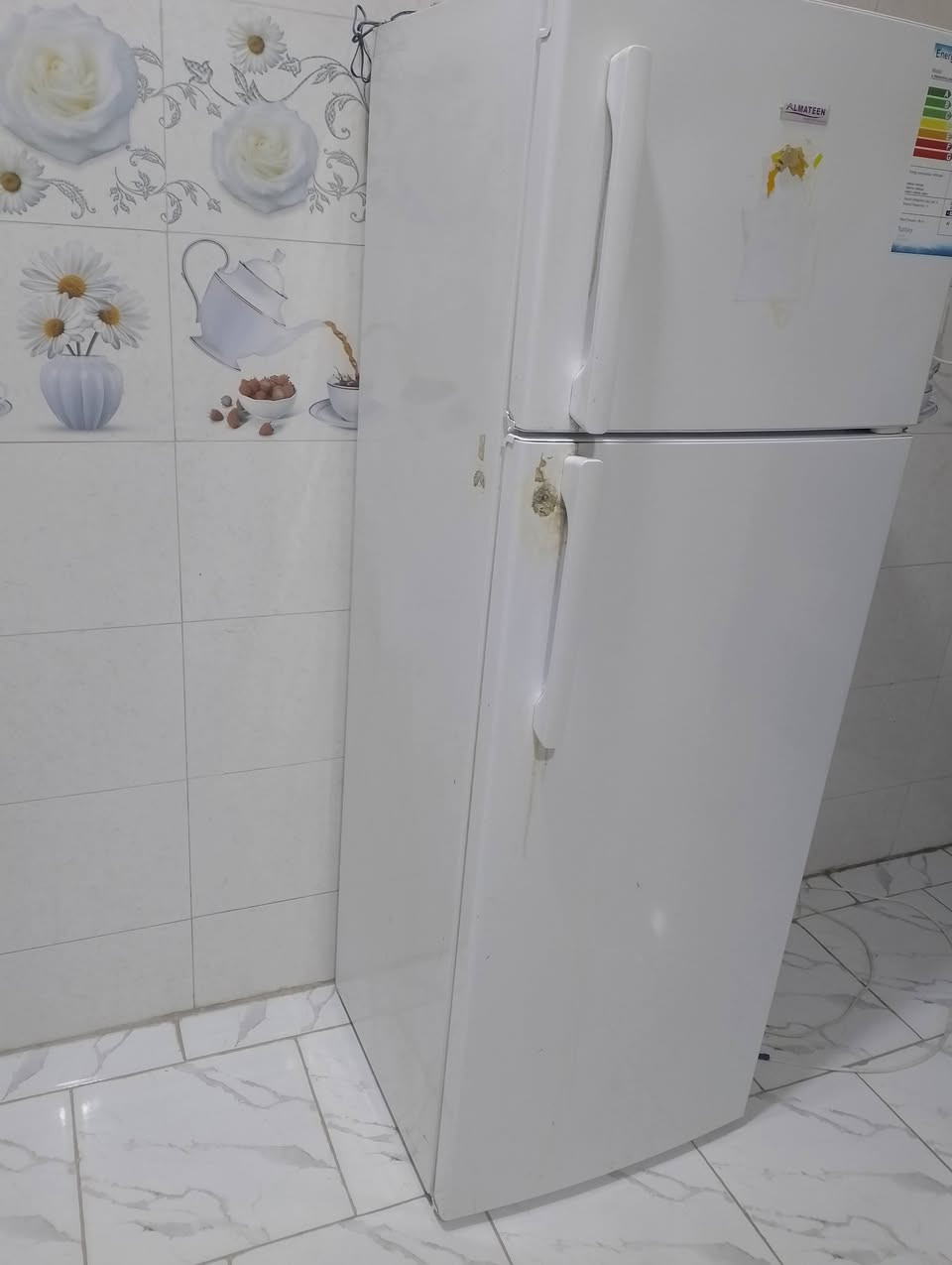 السلام عليكم ثلاجة بابين جدا نظيفة ماطورها شغال بس فجئة صارت متبرد احنة مبدليلها قبل اوتماتيك الياخذها يصلحها سعرها ب75 وبيها مجال بسيط


**إذا كنت صاحب هذا الإعلان وتريد حذفه لأي سبب، رجاءا أرسل رسالة إلى الدعم الفني**